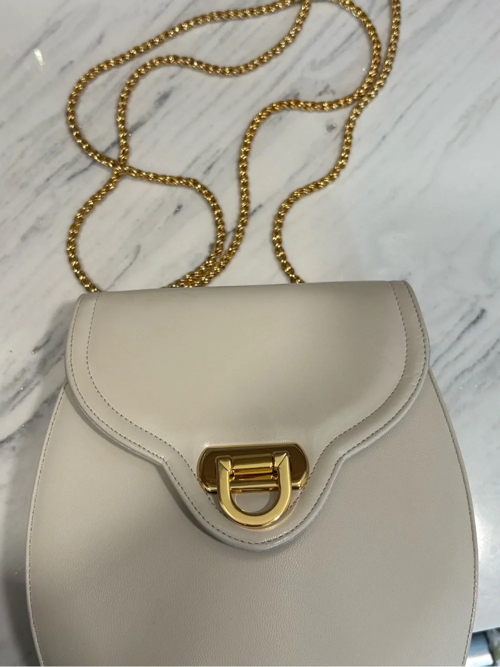🥰 Vintage Frenchy of California Leather Crossbody